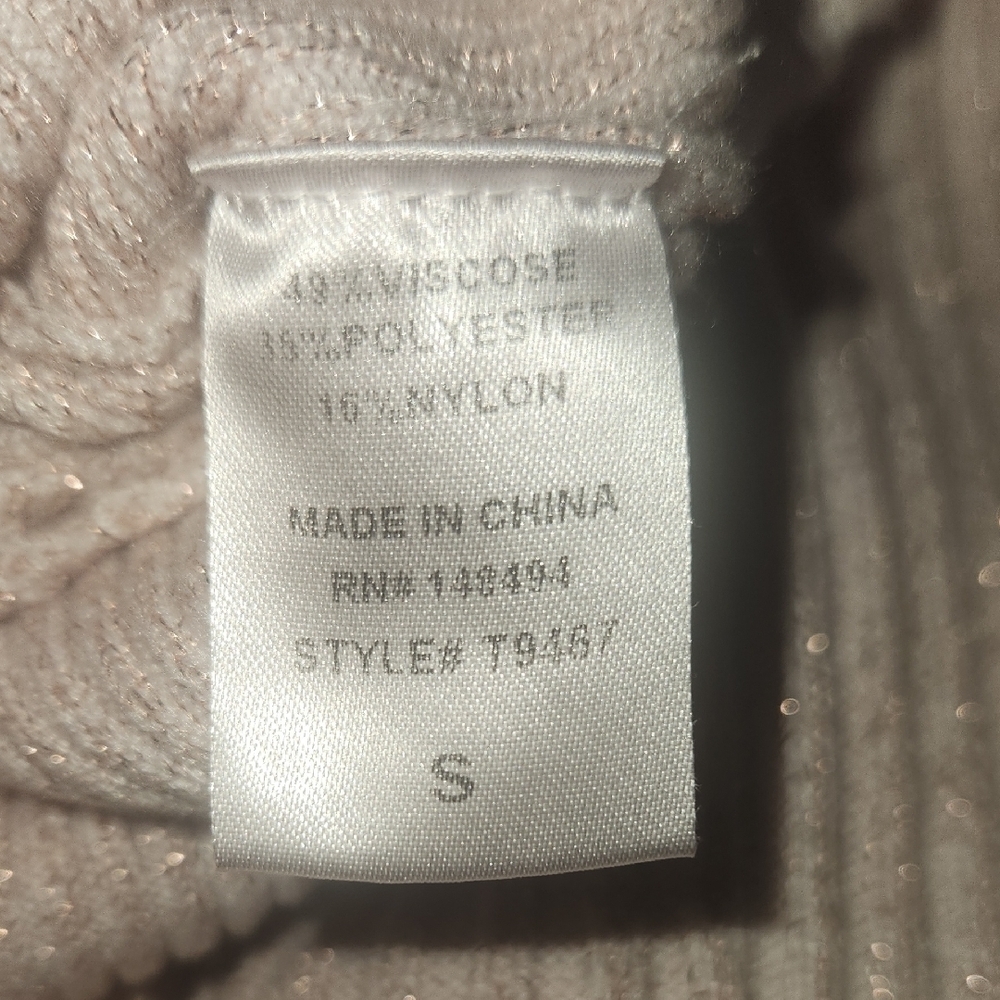 Windsor Light Pink Ribbed Knit Top - Picture 9 of 14